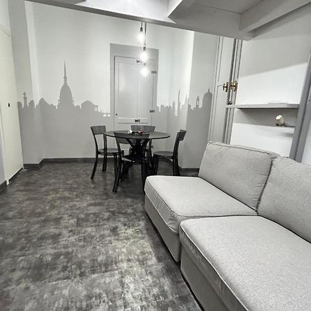Il Re Apartment Торино Екстериор снимка