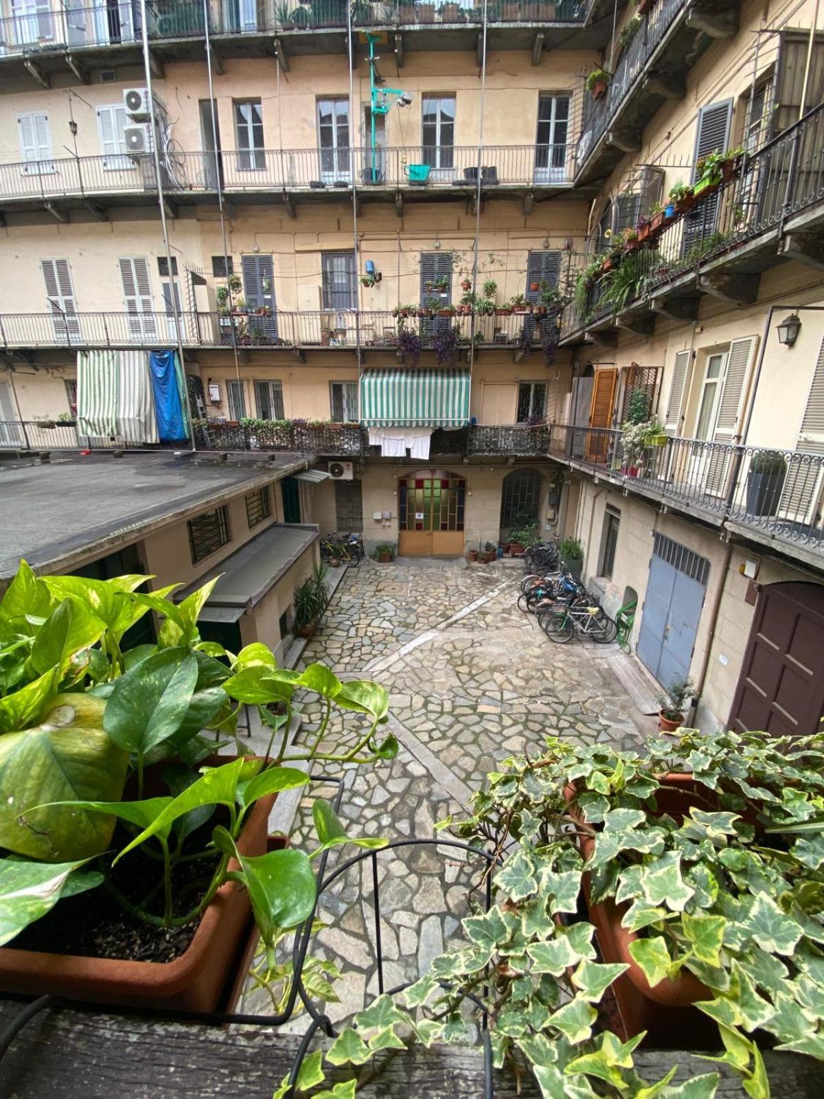 Il Re Apartment Торино Екстериор снимка